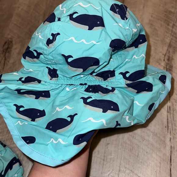 Pottery Barn Kids swim bundle size 6-12 months - Picture 7 of 9
